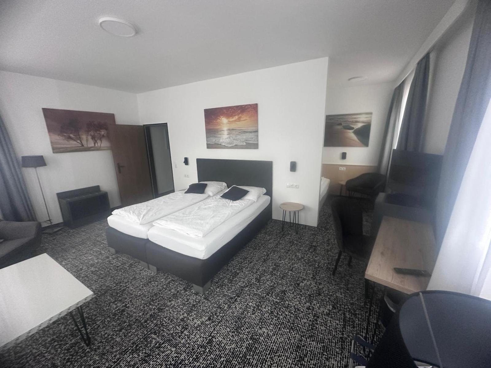 Panorama Hotel Rheinkrone Andernach Extérieur photo
